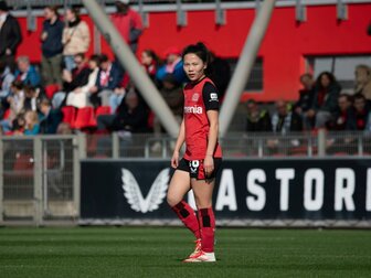 Leverkusen: Shen Menglu erleidet Kreuzbandriss Leverkusen: Shen Menglu erleidet Kreuzbandriss