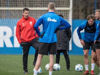"Vollgas": Kiel hofft weiter auf das Wunder "Vollgas": Kiel hofft weiter auf das Wunder