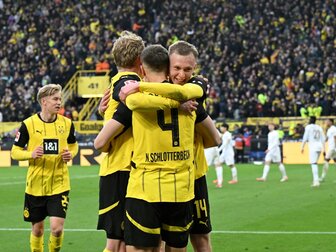 Schlotterbeck: "Erster Ansprechpartner wird der BVB bleiben" Schlotterbeck: "Erster Ansprechpartner wird der BVB bleiben"