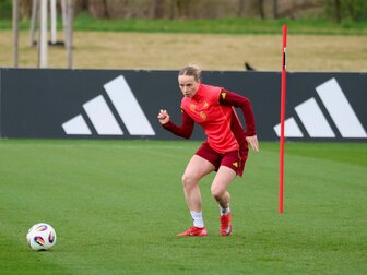 Newcomerin Kett schürt Hoffnungen: "Einzigartige Dynamik" Newcomerin Kett schürt Hoffnungen: "Einzigartige Dynamik"