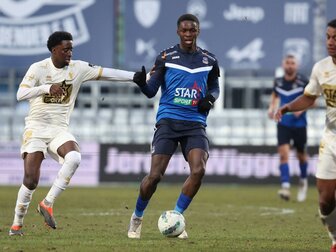 Leverkusen verlängert Mbambas Leihe nach Belgien Leverkusen verlängert Mbambas Leihe nach Belgien