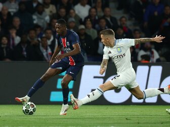 Mit Titelschwung und Traumtoren: PSG schlägt Aston Villa Mit Titelschwung und Traumtoren: PSG schlägt Aston Villa