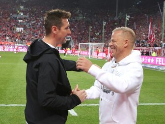 Klose erobert den Betzenberg - Sieg mit dem FCN Klose erobert den Betzenberg - Sieg mit dem FCN