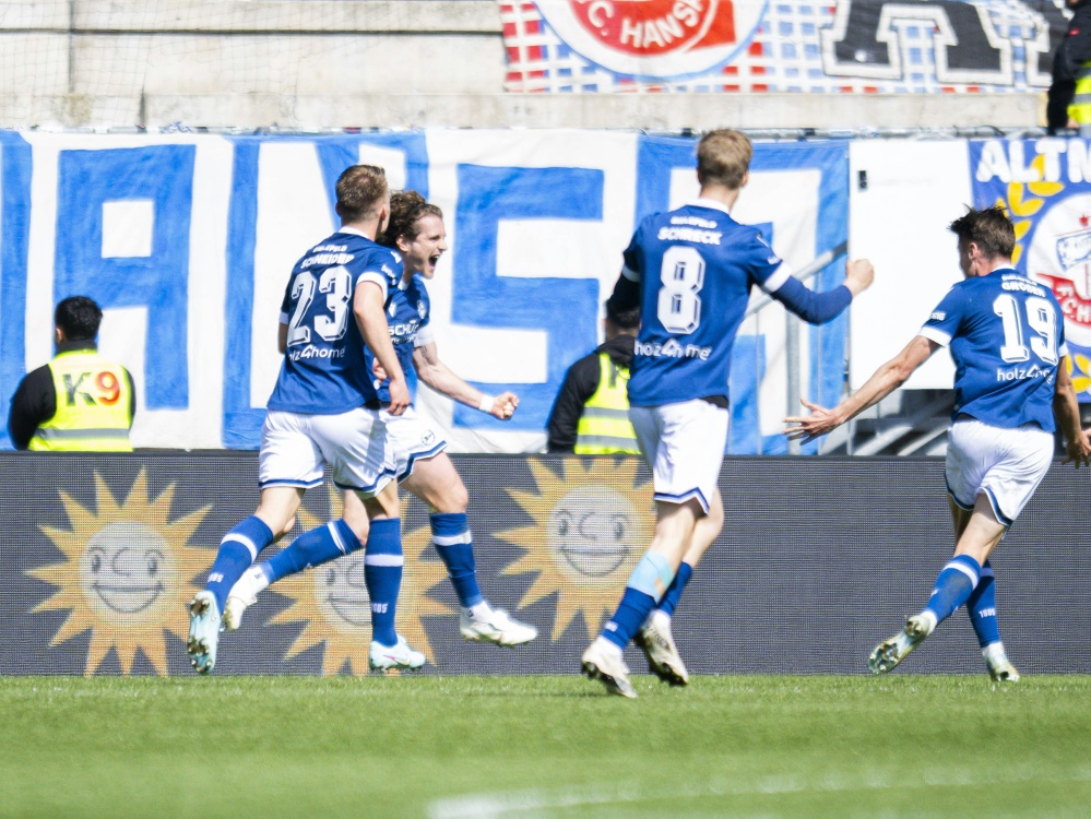 3. Liga: Bielefeld setzt sich an die Spitze