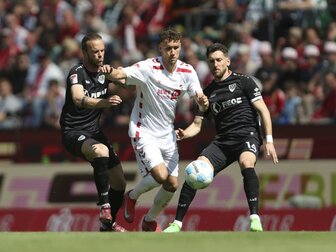 Wieder Erster: Köln nach Heimsieg kurz vor Aufstieg Wieder Erster: Köln nach Heimsieg kurz vor Aufstieg