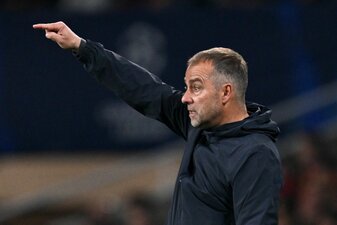 Hansi Flick bleibt wohl noch länger beim FC Barcelona Hansi Flick bleibt wohl noch länger beim FC Barcelona
