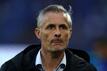 Kees van Wonderen übernahm das Amt des Cheftrainers bei Schalke 04 im Oktober 2024. | Foto: Dean Mouhtaropoulos/Getty Images