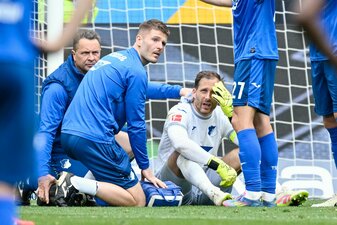 Hoffenheims Torwart Oliver Baumann nach dem Dortmunder Siegtor. Hoffenheims Torwart Oliver Baumann nach dem Dortmunder Siegtor.