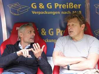 Schalke: Mulder deutet mögliches Aus für van Wonderen an Schalke: Mulder deutet mögliches Aus für van Wonderen an
