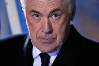Er wird am 25. Mai sagen, wie es mit ihm weitergeht. Er wird am 25. Mai sagen, wie es mit ihm weitergeht.