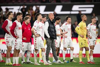 Trübe Stimmung beim 1. FC Köln nach dem Unentschieden gegen Regensburg. 