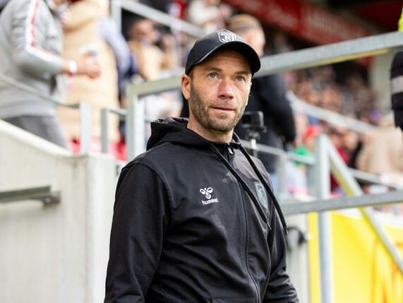 2. Liga: Absteiger Regensburg trennt sich von Trainer Patz