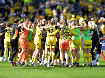 Vierter Aufstieg in Folge: BVB-Frauen künftig drittklassig Vierter Aufstieg in Folge: BVB-Frauen künftig drittklassig