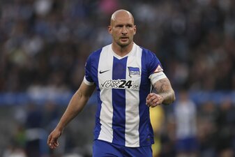 Toni Leistner bleibt Hertha BSC für ein weiteres Jahr erhalten. | Foto: Maja Hitij/Getty Images Toni Leistner bleibt Hertha BSC für ein weiteres Jahr erhalten. | Foto: Maja Hitij/Getty Images