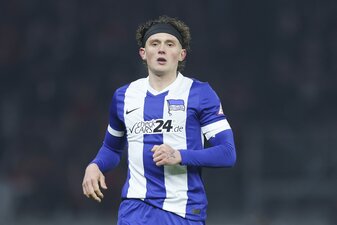 Ein Statement: Fabian Reese hat bei Hertha BSC verlängert. Foto: Maja Hitij/Getty Images Ein Statement: Fabian Reese hat bei Hertha BSC verlängert. Foto: Maja Hitij/Getty Images