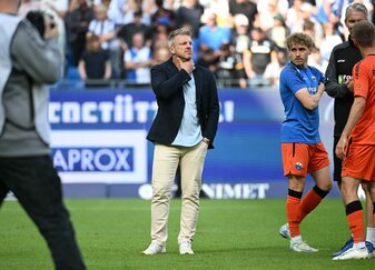 Lukas Kwasniok gönnt sich eine Auszeit. Lukas Kwasniok gönnt sich eine Auszeit.