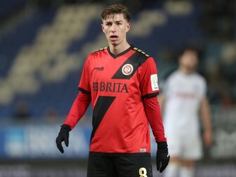Paderborn holt Bätzner aus Wiesbaden Paderborn holt Bätzner aus Wiesbaden
