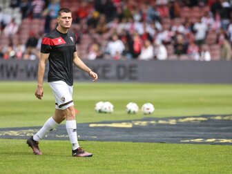 Kiel verpflichtet Verteidiger Cvjetinovic Kiel verpflichtet Verteidiger Cvjetinovic