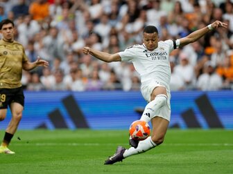 Golden Shoe: Mbappé triumphiert erstmals und folgt auf Kane Golden Shoe: Mbappé triumphiert erstmals und folgt auf Kane