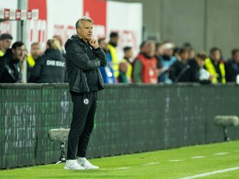 Elversberg trauert: "Schlimmste Seite des Fußballs" Elversberg trauert: "Schlimmste Seite des Fußballs"