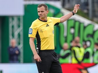 Neuer Bundesliga-Schiedsrichter: Braun nimmt Brych-Platz ein Neuer Bundesliga-Schiedsrichter: Braun nimmt Brych-Platz ein
