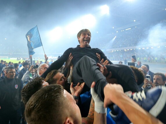 Nach Titelgewinn: Conte bleibt in Neapel