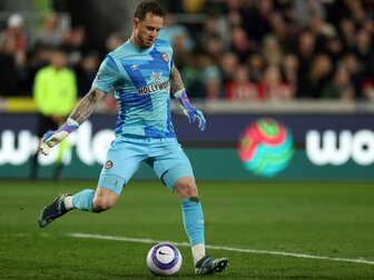 Foto: Herausforderer für Hradecky: Leverkusen holt Torhüter Flekken