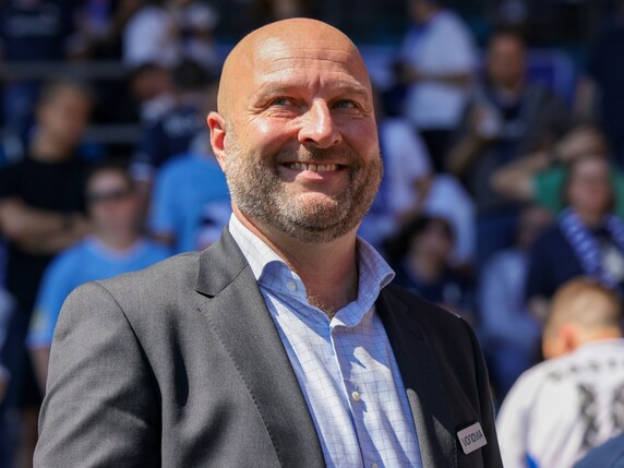 Bochum holt Stürmer Clairicia