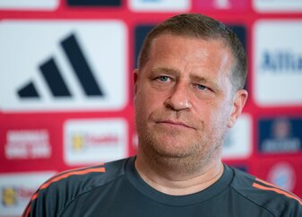 Max Eberl äußert sich in Orlando vor dem Bayern-Start in die Club-WM. Max Eberl äußert sich in Orlando vor dem Bayern-Start in die Club-WM.