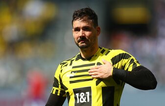 Abschied vom BVB mit einem ungewollten Elfmeter-Rekord: Roman Bürki. Foto: Lars Baron/Getty Images. Abschied vom BVB mit einem ungewollten Elfmeter-Rekord: Roman Bürki. Foto: Lars Baron/Getty Images.