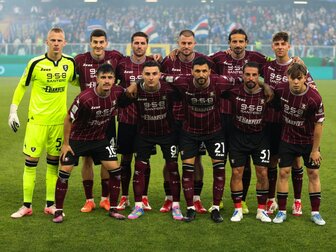 Salernitana: Spieler erleiden Lebensmittelvergiftung Salernitana: Spieler erleiden Lebensmittelvergiftung