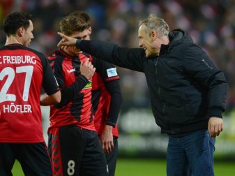 Freiburgs Trainer Christian Streich warnt vor schweren Zeiten. Foto: Patrick Seeger
<br>dpa-infocom GmbH Freiburgs Trainer Christian Streich warnt vor schweren Zeiten. Foto: Patrick Seeger
<br>dpa-infocom GmbH
