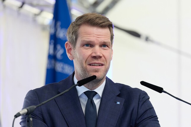 Finanzvorstand Huwer verkündet gute Nachrichten