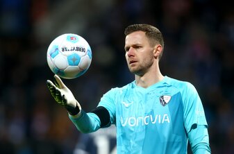 Als Lotka-Ersatz: BVB holt Drewes aus Bochum. Foto: Leon Kuegeler/Getty Images Als Lotka-Ersatz: BVB holt Drewes aus Bochum. Foto: Leon Kuegeler/Getty Images