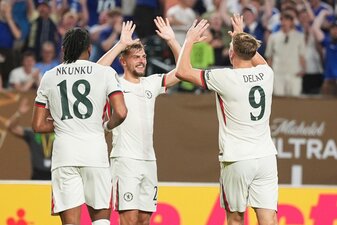 Der FC Chelsea zog nach einem problemlosen Erfolg gegen Espérance Tunis ins Achtelfinale der Club-WM ein. Der FC Chelsea zog nach einem problemlosen Erfolg gegen Espérance Tunis ins Achtelfinale der Club-WM ein.
