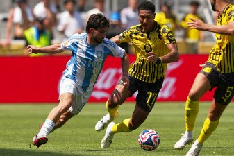 Ulsan HD stellte Borussia Dortmund im letzten Gruppenspiel vor keine großen Probleme Ulsan HD stellte Borussia Dortmund im letzten Gruppenspiel vor keine großen Probleme