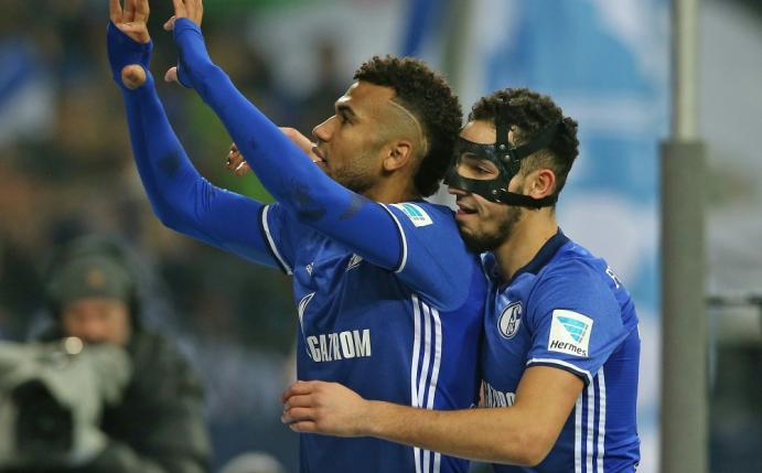 Schalke springt erstmals in die obere Tabellenhälfe (Quelle: FIRO/SID)