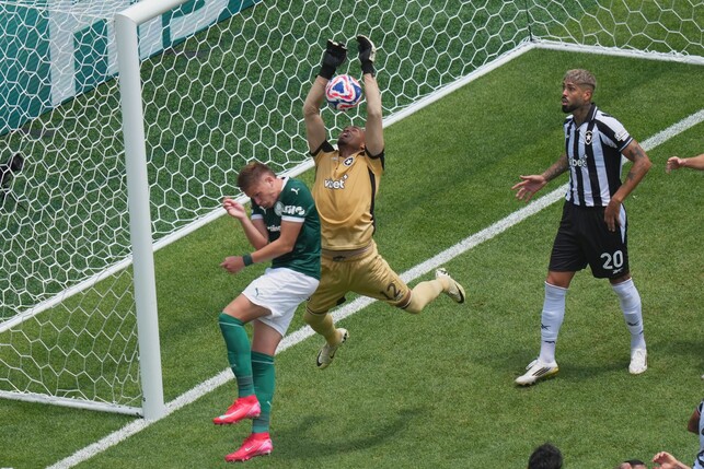 Lange fiel kein Tor im brasilianischen Duell. 
