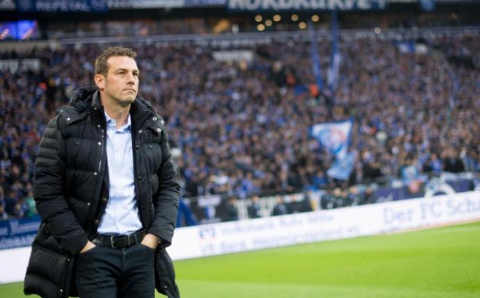 Schalkes Trainer Markus Weinzierl traut seiner Mannschaft einen Sieg in Leipzig zu. Foto: Marius Becker
<br>dpa-infocom GmbH