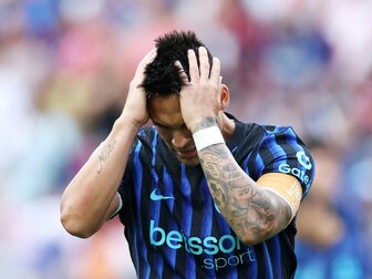 Lautaro Martínez sauer: "Wer nicht bleiben will, kann gehen" Lautaro Martínez sauer: "Wer nicht bleiben will, kann gehen"