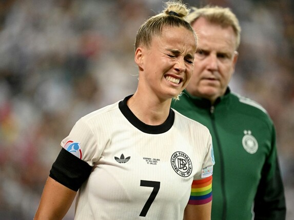 Nach Gwinn-Schock: DFB-Frauen kämpfen sich zum EM-Startsieg