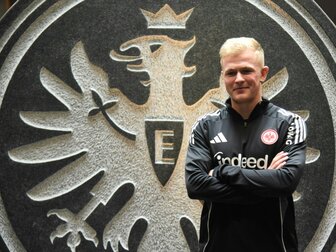 Frankfurt startet mit Burkardt und Ekitiké Frankfurt startet mit Burkardt und Ekitiké