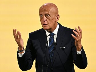 "Erfolgreich": Collina zufrieden mit Neuerungen bei Klub-WM "Erfolgreich": Collina zufrieden mit Neuerungen bei Klub-WM