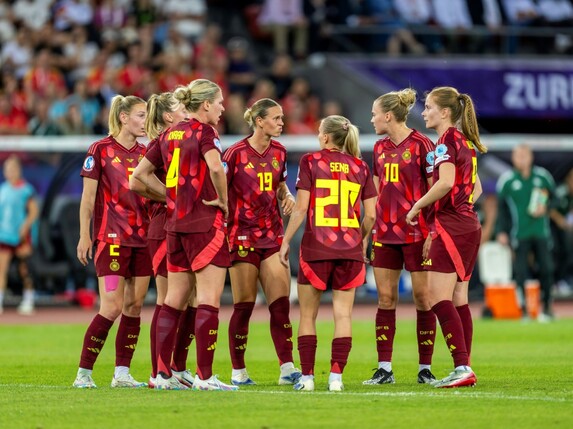 Reaktion auf EM-Pleite: DFB-Frauen legen Krisensitzung ein