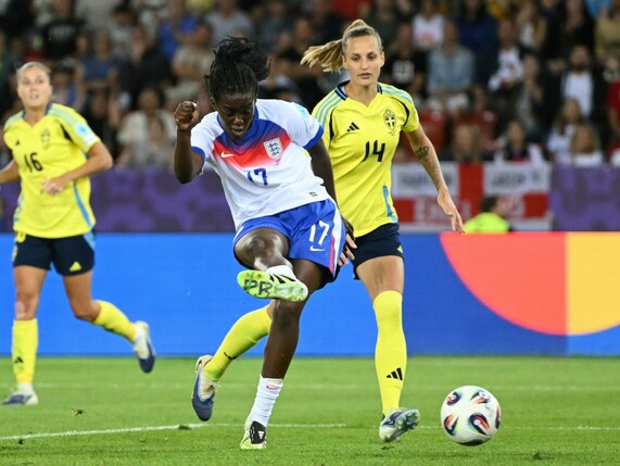 Triumph im Elfer-Krimi: England im EM-Halbfinale