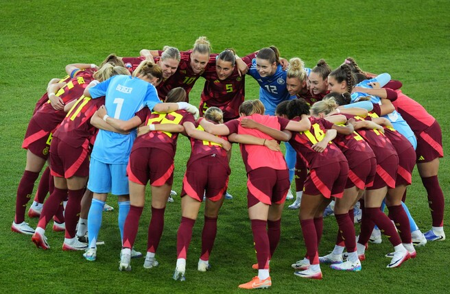 ZURICH, SWITZERLAND - JULY 12: Players of Germany form a team huddle prior to the UEFA Women's EURO 2025 Group C match between Sweden and Germany at Stadion Letzigrund on July 12, 2025 in Zurich, Swit