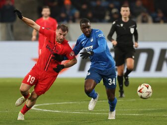 Union leiht Innenverteidiger Nsoki aus Union leiht Innenverteidiger Nsoki aus