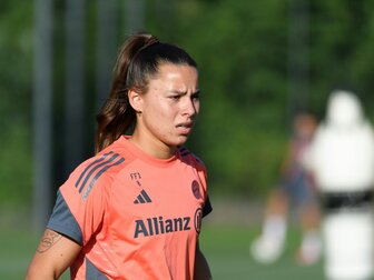 Nach einem Jahr: Oberdorf absolviert erstes Spiel für Bayern Nach einem Jahr: Oberdorf absolviert erstes Spiel für Bayern