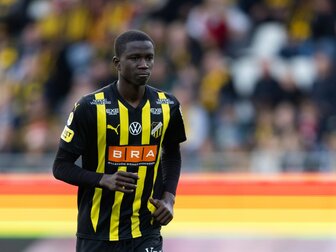 Leverkusen verleiht Innenverteidiger Faye an Lorient Leverkusen verleiht Innenverteidiger Faye an Lorient