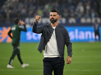 "Sehr, sehr stolz": Muslic genießt, Schalke feiert "Sehr, sehr stolz": Muslic genießt, Schalke feiert